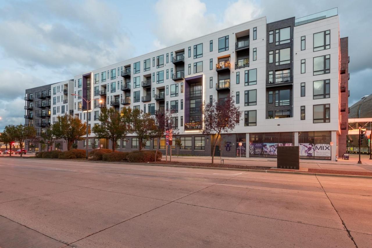 Flexhome Skywalk To Fiserv 1Br Apt U1 Milwaukee Exterior photo